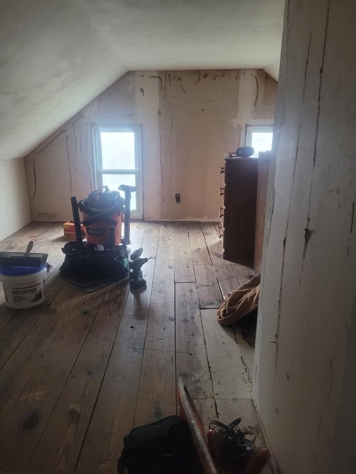 Room before: worn original plank floor